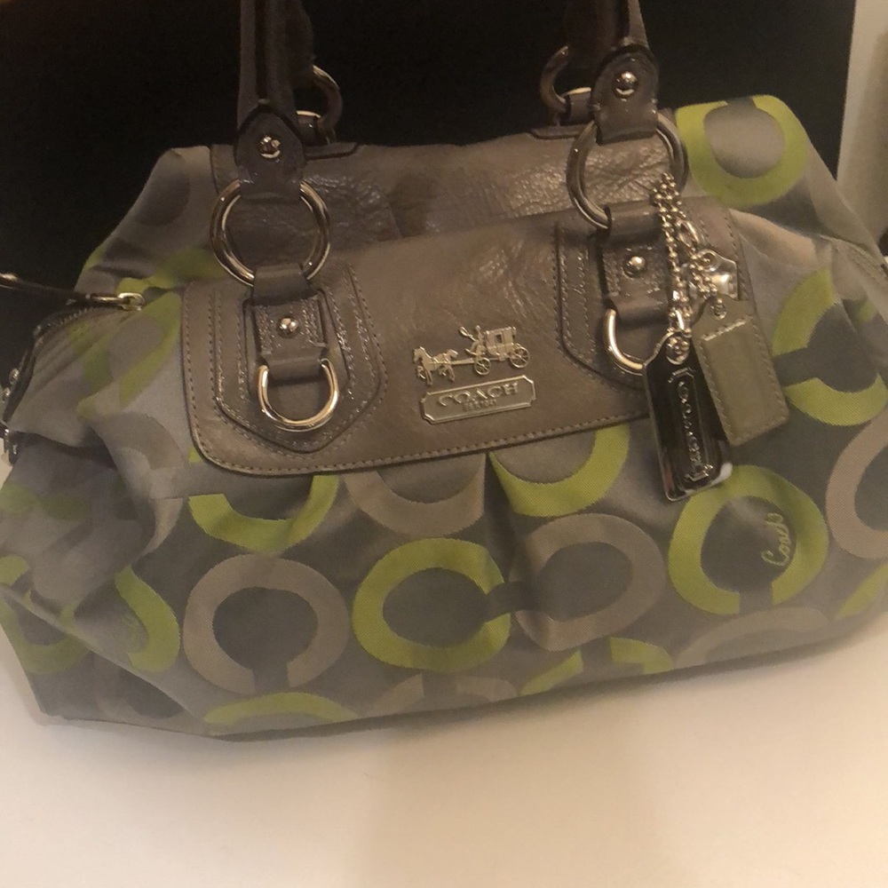Coach Handbag - Picture 6 of 7